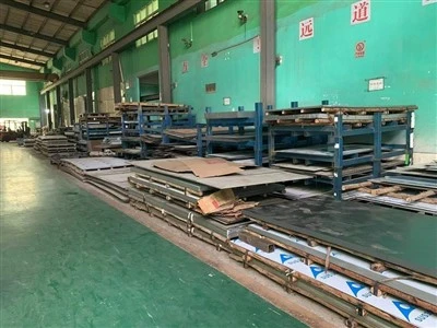 מכונת עיבוד זכוכית CNC רב תכליתית